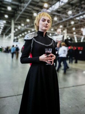 Выбираем лучшую девушку Comic Con и ИгроМир 2017