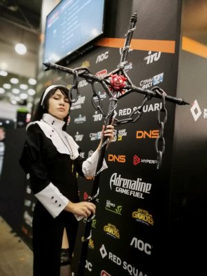 Выбираем лучшую девушку Comic Con и ИгроМир 2017