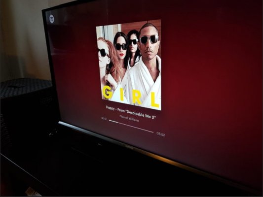 Google Assistant позволяет управлять Chromecast с мобильного телефона