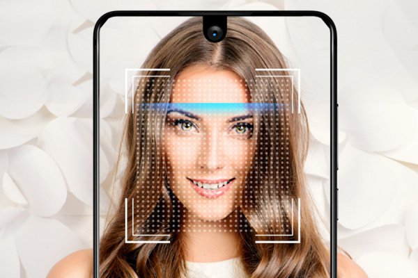 Sharp Aquos S3 Mini — стеклянный безрамочник за 0