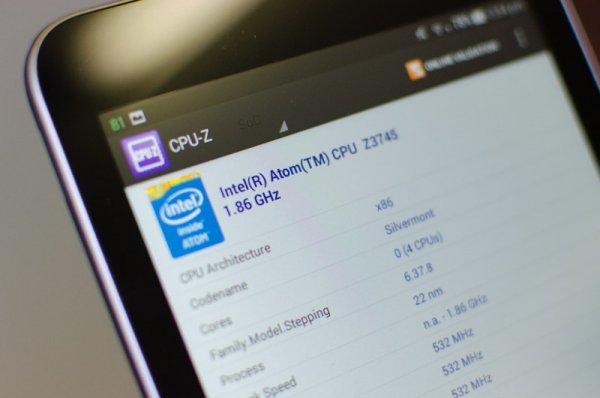 Intel планирует снова выйти на рынок смартфонов