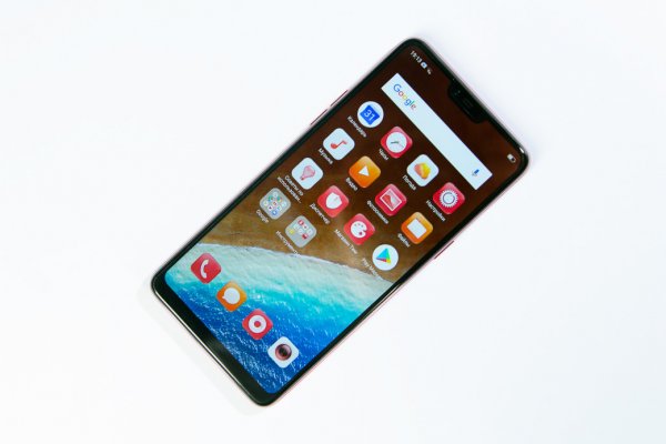 Обзор OPPO F7 — быть, а не казаться или наоборот? — Дисплей. 1