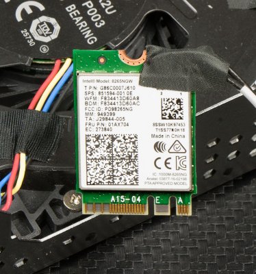 Игровой ПК в рюкзаке: обзор Intel NUC Hades Canyon