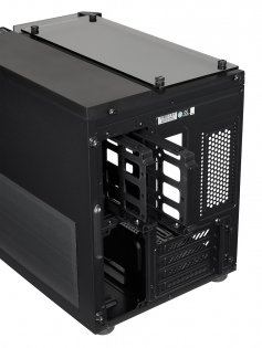Corsair показала новые корпуса и ОЗУ с RGB на Computex 2018