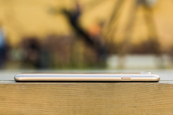 Обзор BQ Slim — симпатичный бюджетник — Внешний вид. 9