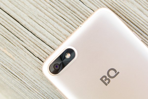 Обзор BQ Slim — симпатичный бюджетник — Камеры. 1
