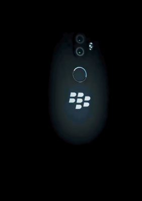 BlackBerry раскрыла дизайн новых флагманов за день до анонса