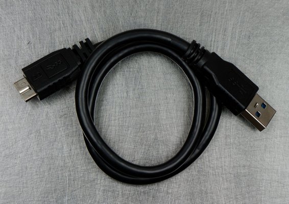 Обзор Transcend StoreJet 25H3 и 25C3N — для офисных работников и экстремалов — Внешний вид. 2