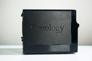 Обзор Synology DiskStation DS418j — Ваш личный — Внешний вид. 3