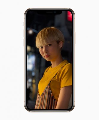 Apple показала первые iPhone с двумя SIM-картами