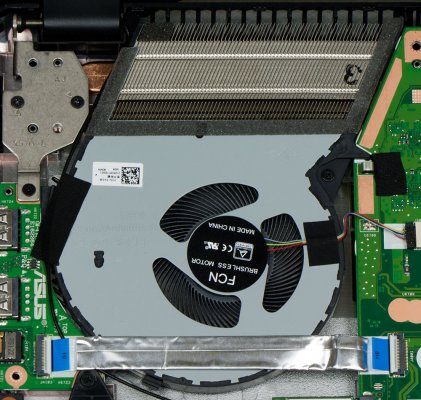 Не до конца гейминг: ASUS X570UD — Железо. 5