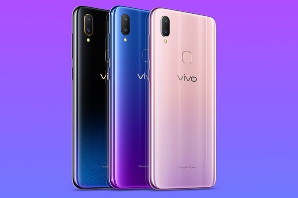 Представлен Vivo Z3: два процессора на выбор, двойная камера и необычные расцветки